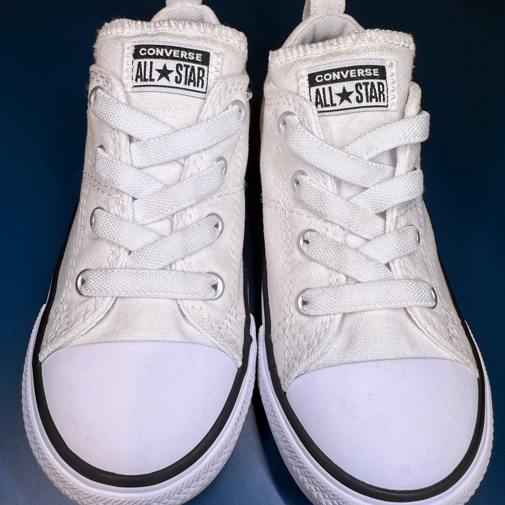 Kids' Chuck Taylor All Star Madison Low Top Sneaker Toddler 9C